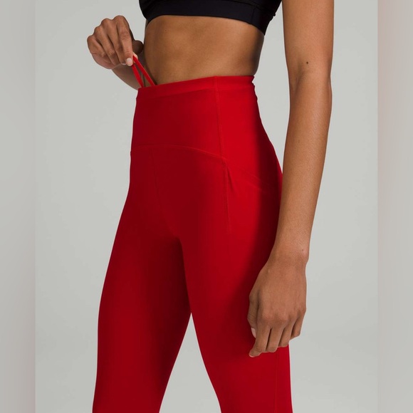 NWT Lululemon Swift Speed HR Crop 21" - Size 6 Dark Red - Picture 3 of 8